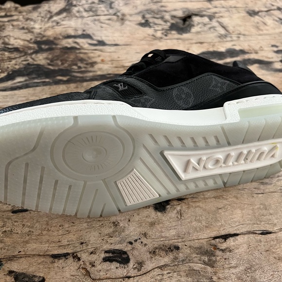 Size 7 - Louis Vuitton LV Trainer Black - 1A8PUA - Picture 3 of 10